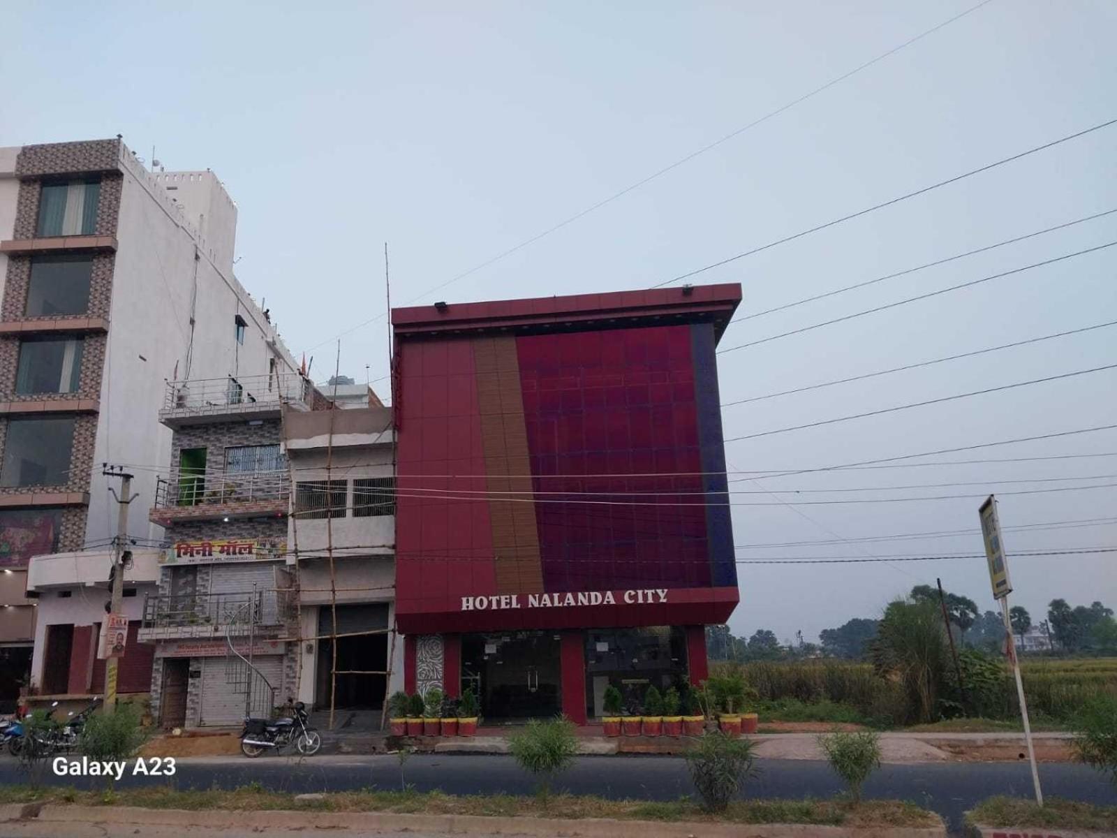 Hotel Nalanda City & Restaurant Dipnagar Esterno foto